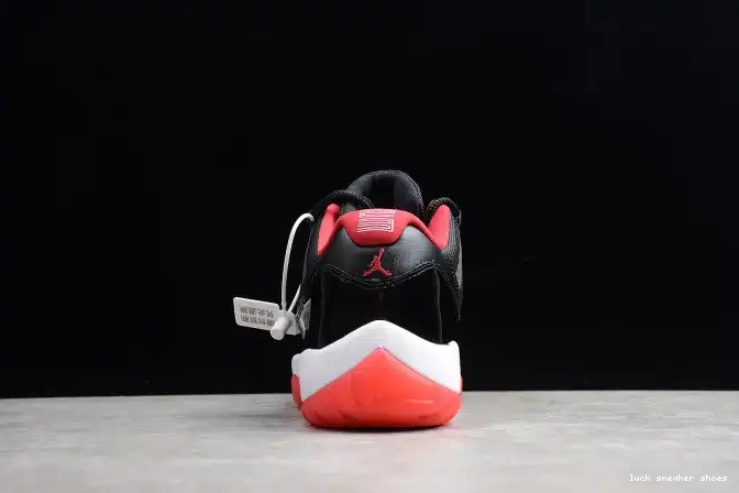 Rep LUCY 528895-012 Retro Black mens Red 